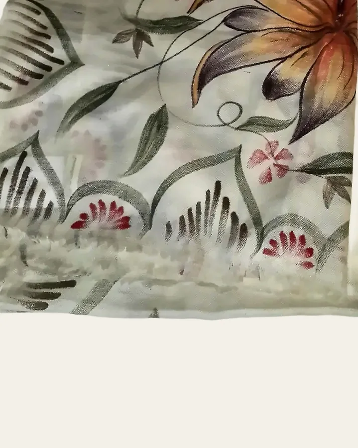 Ivory floral stole from the Leh Pashmina archive
