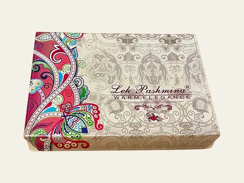 Leh Pashmina printed gift box