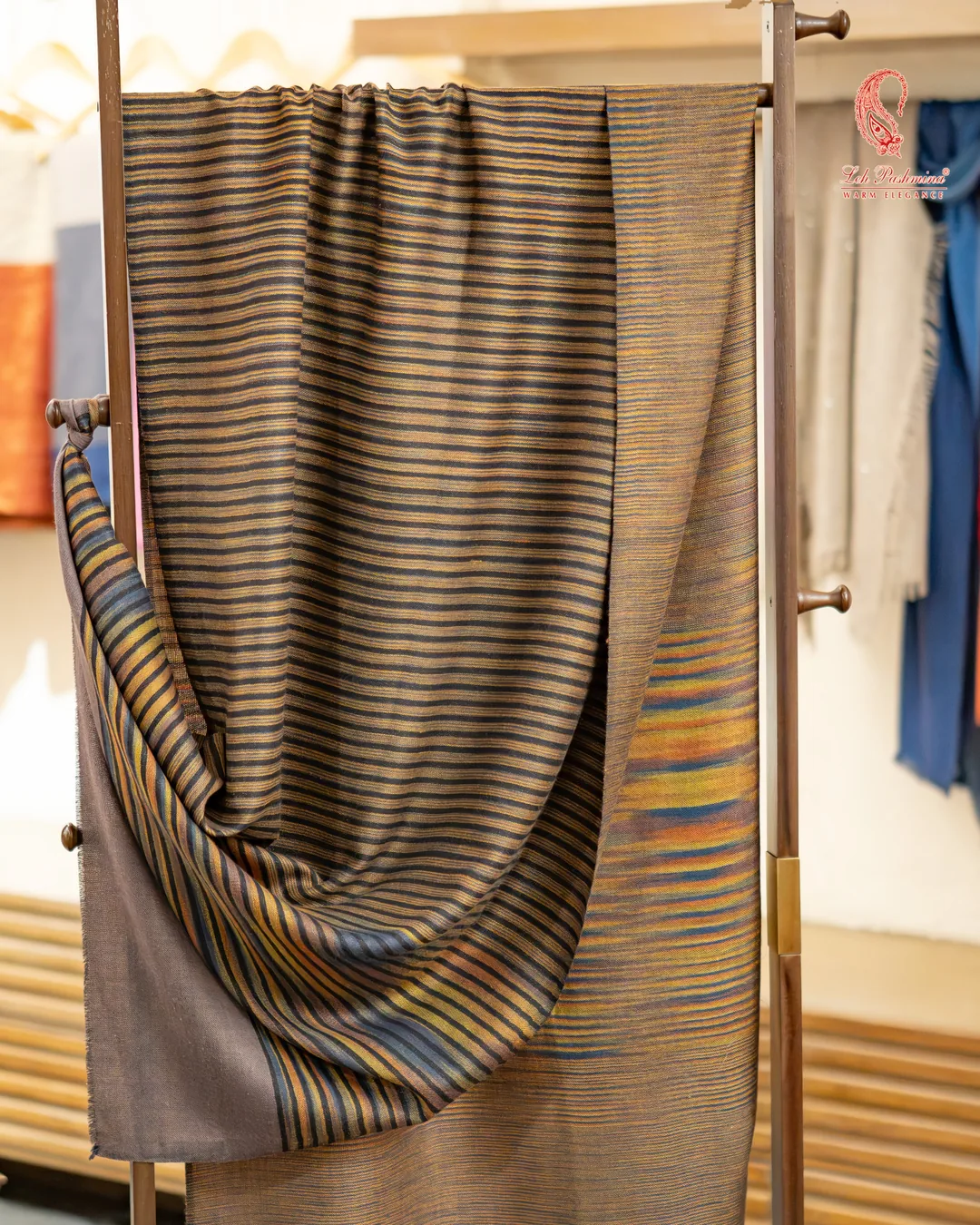Bronze stripe stole
